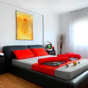 https://napa-blue-apartment-xxl-poolin-hearth-of-ayia-napa.hotelsatayianapa.com